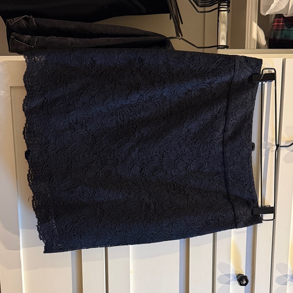 Banana Republic Black Lace Skirt